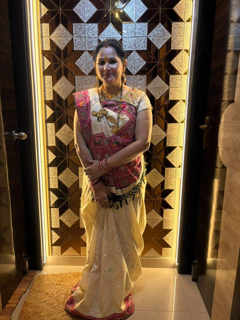 Mrs. Meenal Chowdhari